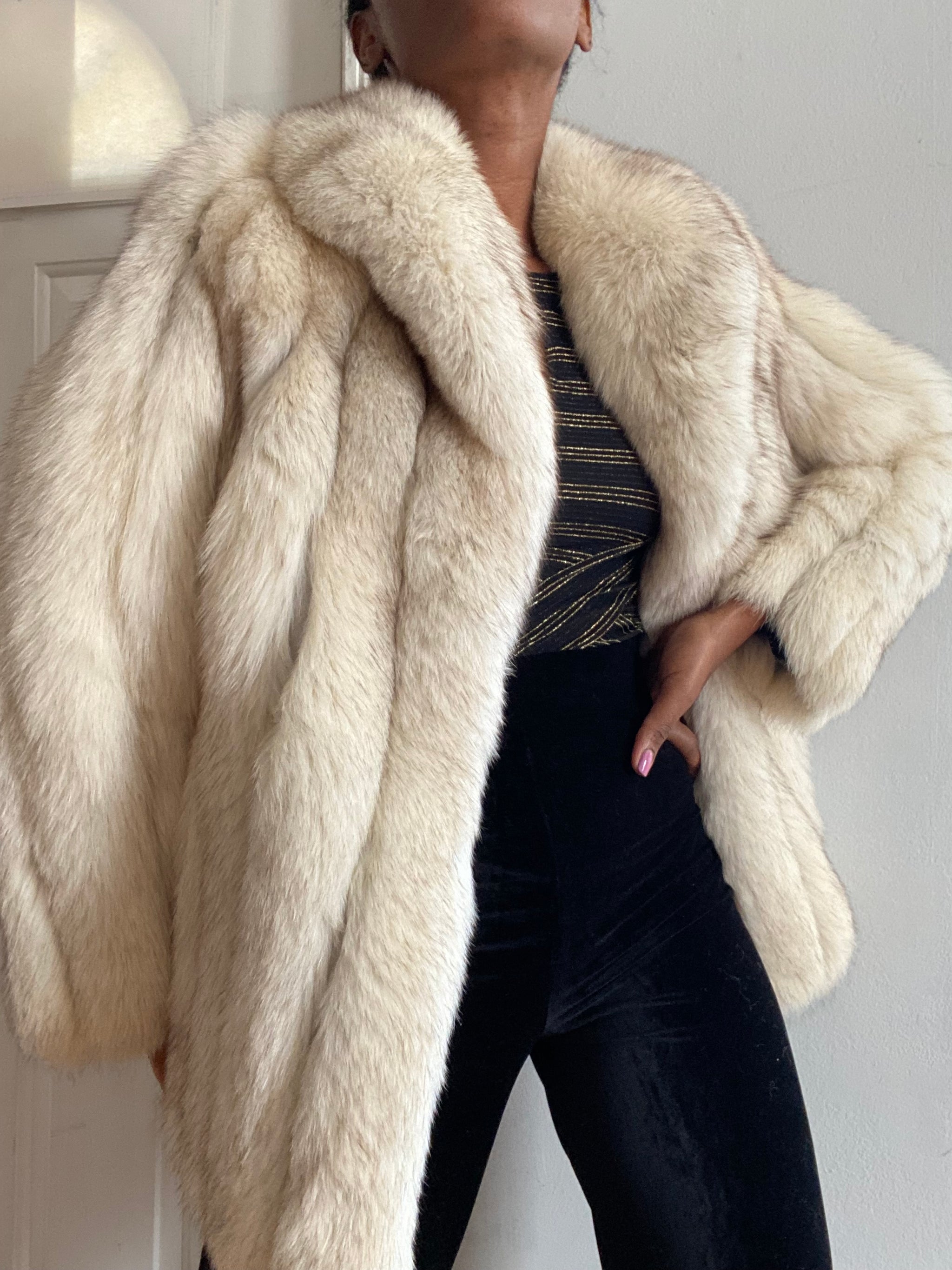Vintage Cream Real Fur Saga Fox Winter Coat Jacket(L) – Leyla's kloset