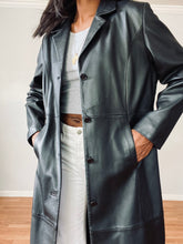 Load image into Gallery viewer, Vintage  Black Long Genuine Leather Trench Jacket(XL)
