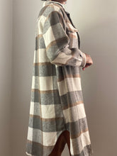 Load image into Gallery viewer, Gray Plaid Soft Fleece Shacket Jacket
