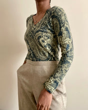 Load image into Gallery viewer, Vintage Cashmere Olive Sweater
