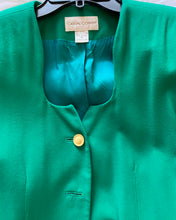 Load image into Gallery viewer, Vintage Forest Green Blazer (M)
