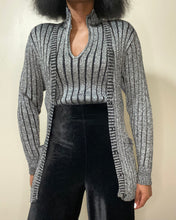 Load image into Gallery viewer, Vintage Metallic Silver Two-Piece Wool Sweater Set(M)
