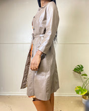 Load image into Gallery viewer, Vintage Tan Long Genuine Leather Trench Jacket(S)
