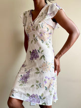 Load image into Gallery viewer, Vintage Floral Hibiscus V-neck Dress
