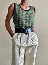Load image into Gallery viewer, Vintage Checkered Green Knit Sleeveless Sweater

