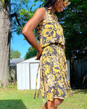 Load image into Gallery viewer, Yellow Floral Patterned Sleeveless Skirt Set
