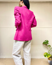 Load image into Gallery viewer, Vintage Appraisal Pink FuchsiaWool Blazer(M)
